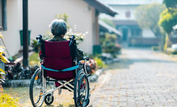 Demente i rullestol