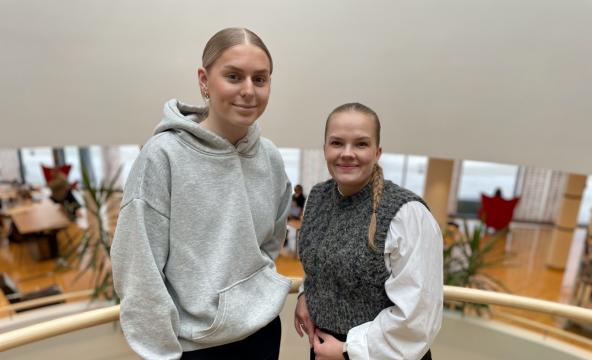 Studenter ved HHN Mari og Cathrine