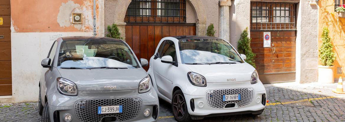 Elbiler i Roma (Shutterstck-illustrasjonsbilde)